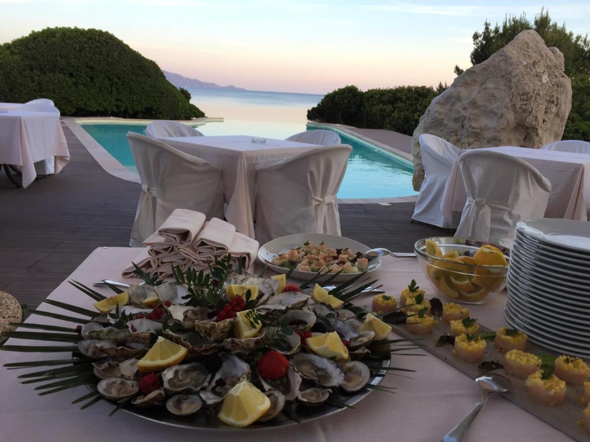 Hotel Punta Negra Фертилия Экстерьер фото