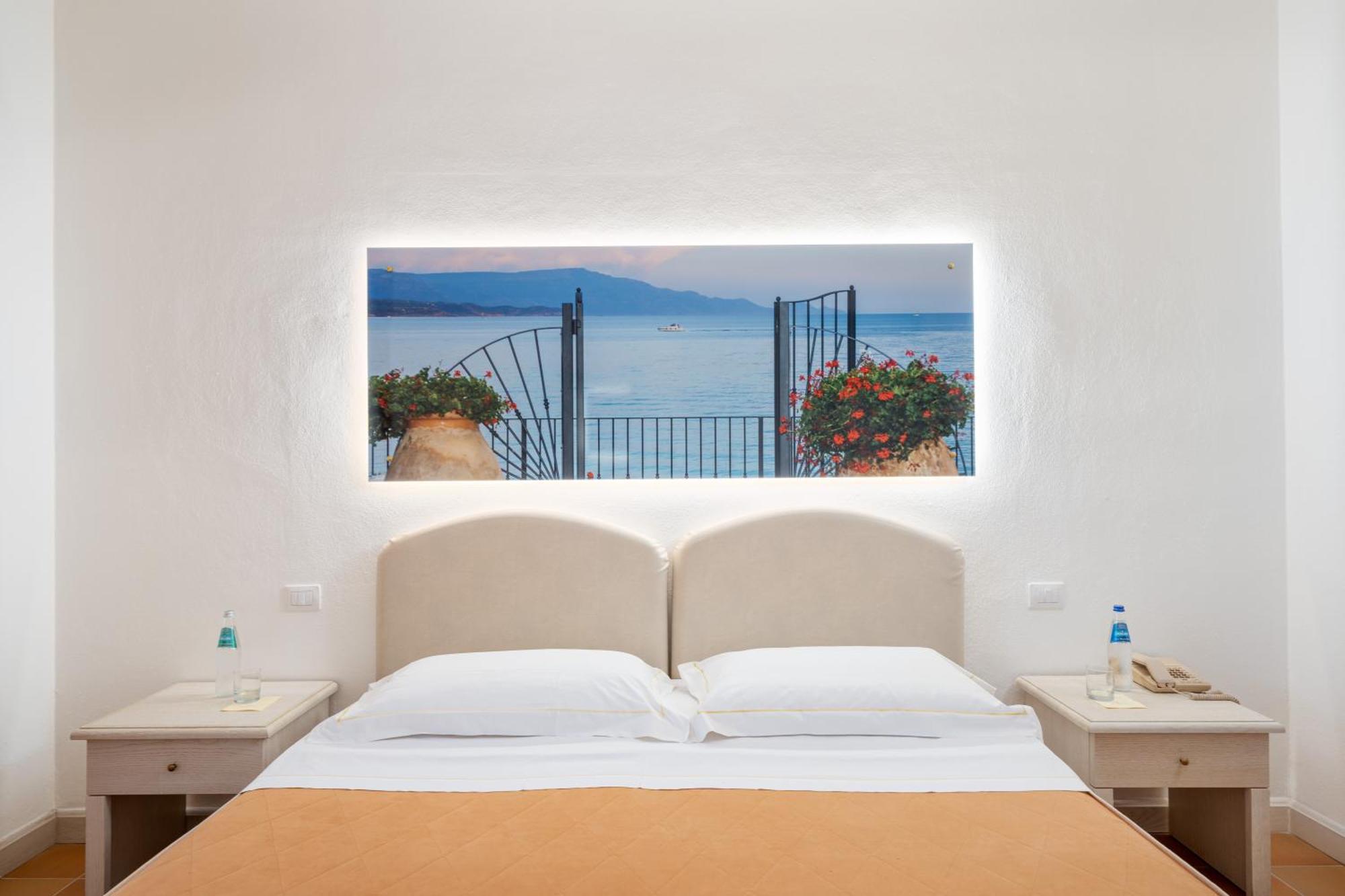 Hotel Punta Negra Фертилия Экстерьер фото