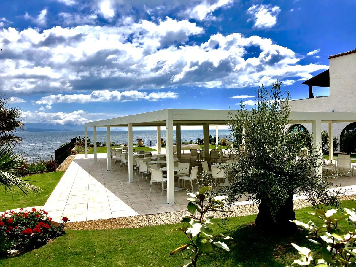 Hotel Punta Negra Фертилия Экстерьер фото